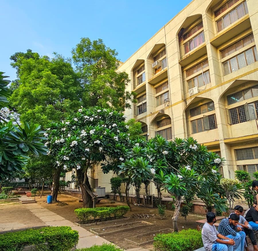 Jamia Millia Islamia University Campus photo 7